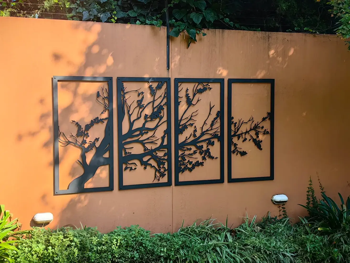 How to Protect Outdoor Metal Art